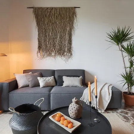Taoudeni - 3 Bedrooms In Eixample Esquerra Apartment *