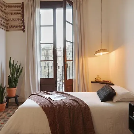 Taoudeni - 3 Bedrooms In Eixample Esquerra アパート バルセロナ