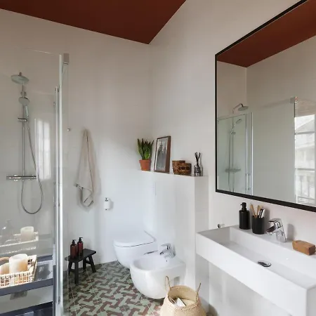 Taoudeni - 3 Bedrooms In Eixample Esquerra Barcelona
